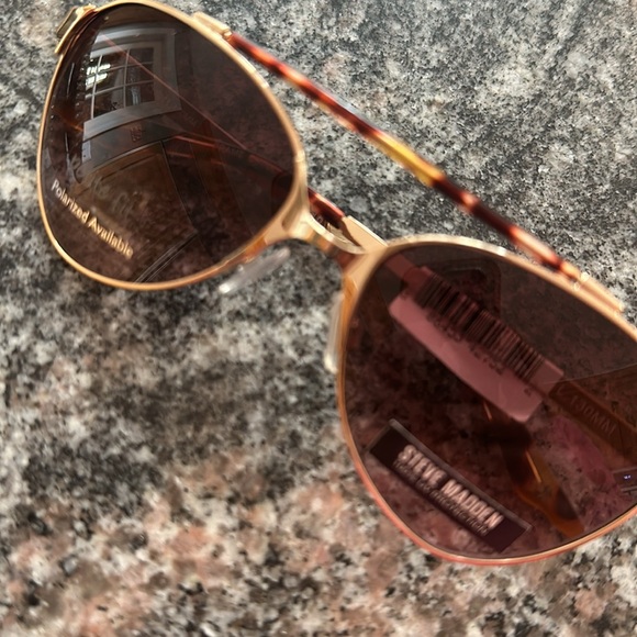 NWT - Steve Madden Sunglasses - Opthalmic quality - can be used for an rx - Picture 5 of 5